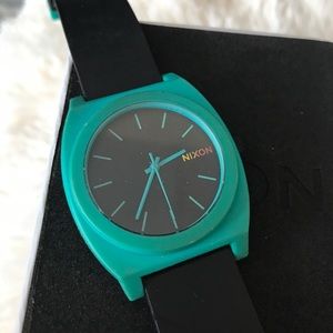 Nixon Watch